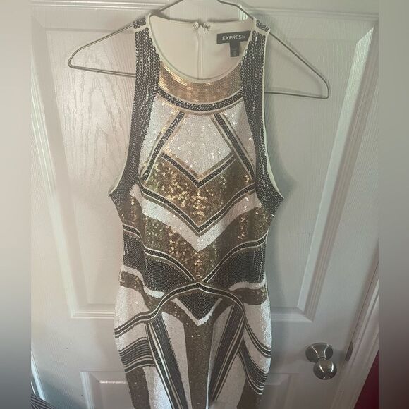 Express sequined bodycon dress sz XS - Picture 3 of 4